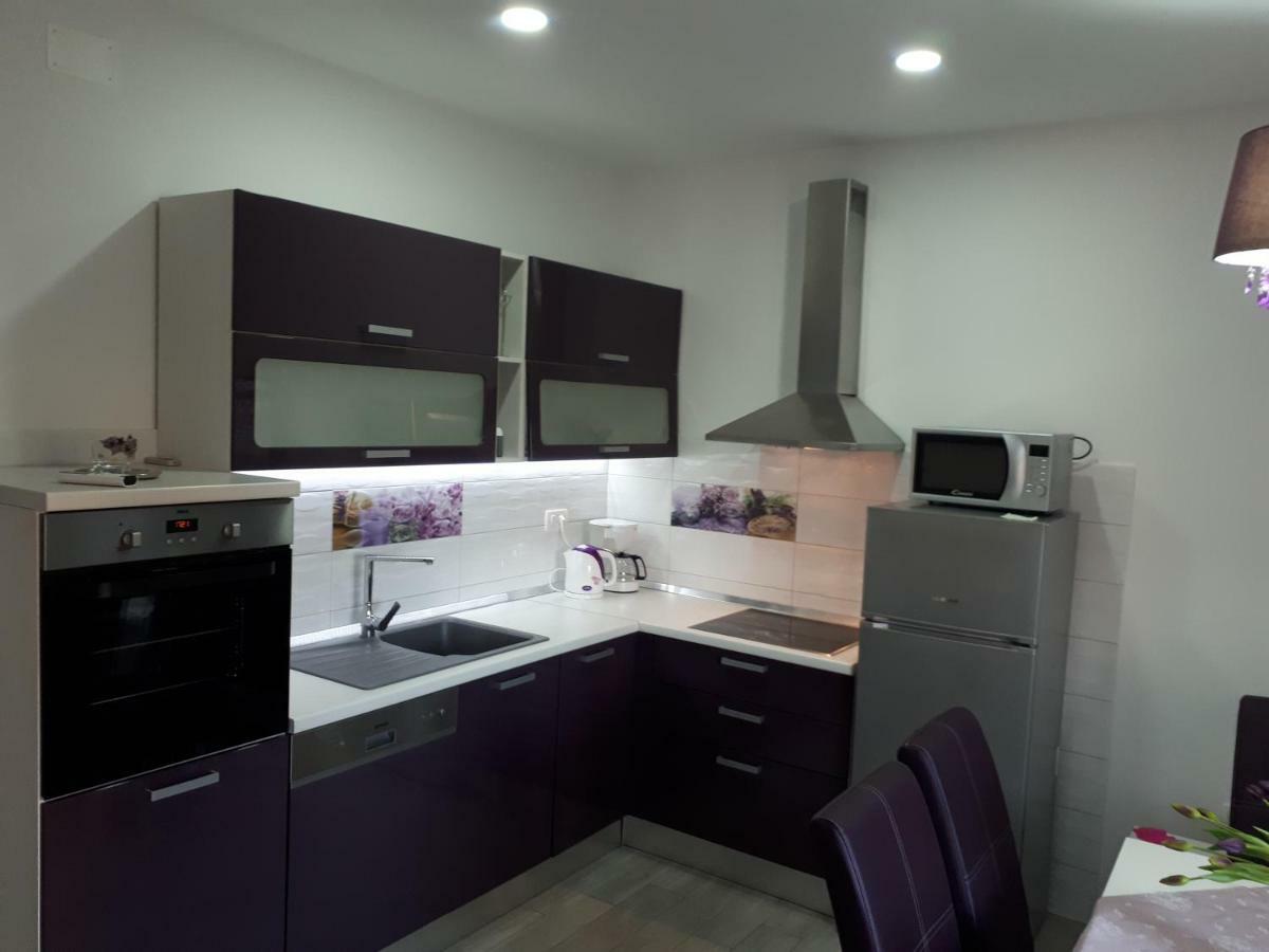 Apartment Vedran Kaštela Exteriér fotografie