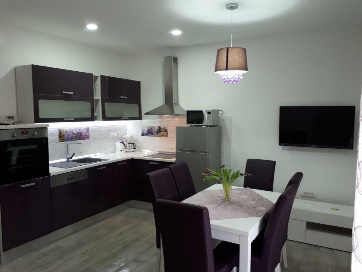 Apartment Vedran Kaštela Exteriér fotografie